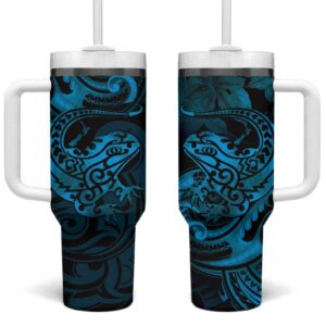 New Zealand Tuatara Aotearoa Maori Clematis Flowers Blue Custom Stanley Quencher 40oz Stainless Steel Tumbler With Handle - Threewoofs