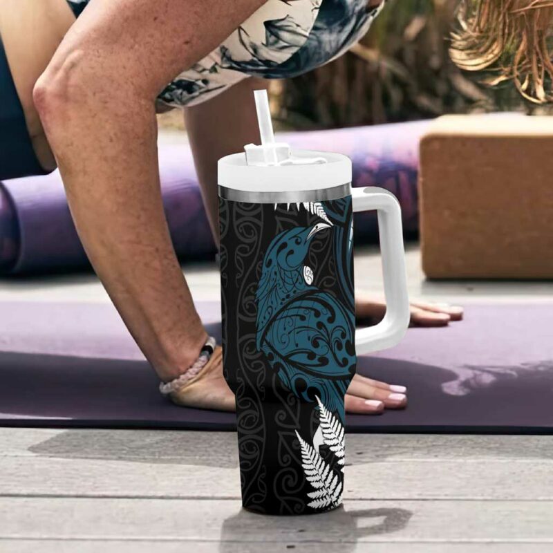 New Zealand Tui Bird Maori Kowhaiwhai Custom Stanley Quencher 40oz Stainless Steel Tumbler With Handle - Threewoofs - Image 6