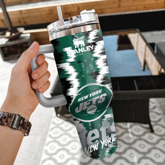 Stay Hydrated in Style with the New York Jets Insulated Tumbler - Perfect for Fans!