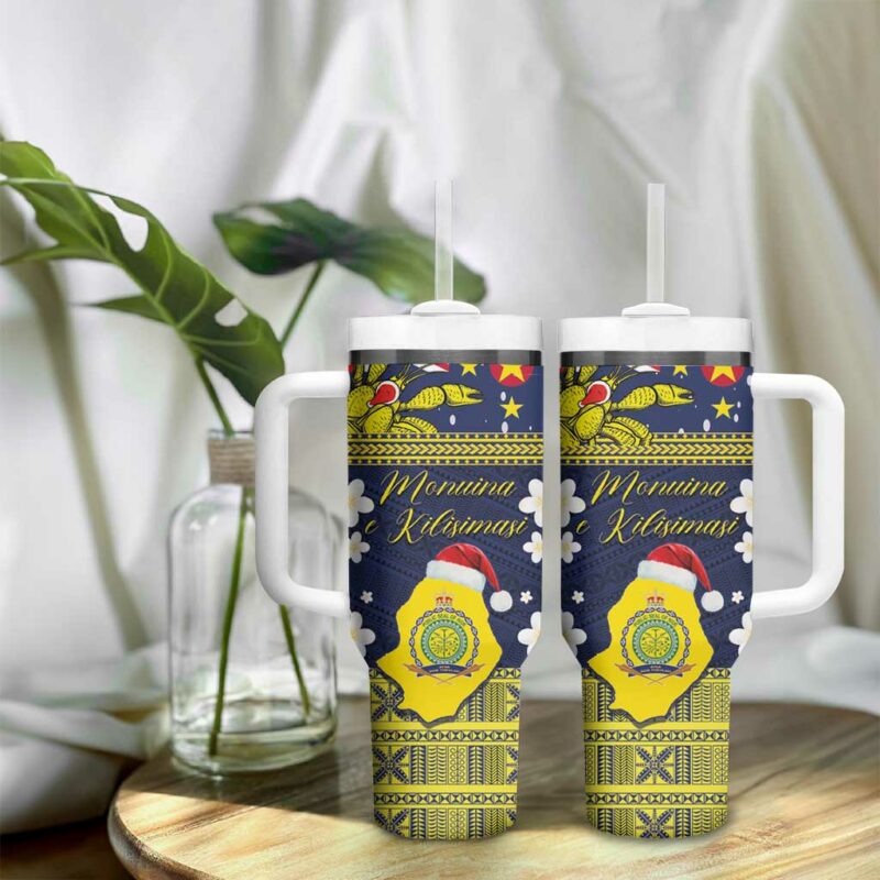 Niue Monuina e Kilisimasi Christmas Uga Niue Map and Emblem Custom Stanley Quencher 40oz Stainless Steel Tumbler With Handle - Threewoofs - Image 9