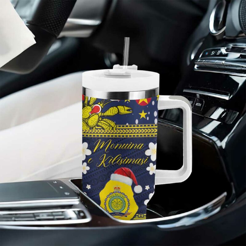 Niue Monuina e Kilisimasi Christmas Uga Niue Map and Emblem Custom Stanley Quencher 40oz Stainless Steel Tumbler With Handle - Threewoofs - Image 8