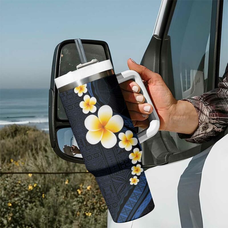 Pacific Hibiscus and Plumeria with Tapa Dark Blue Color Custom Stanley Quencher 40oz Stainless Steel Tumbler With Handle - Threewoofs - Image 7