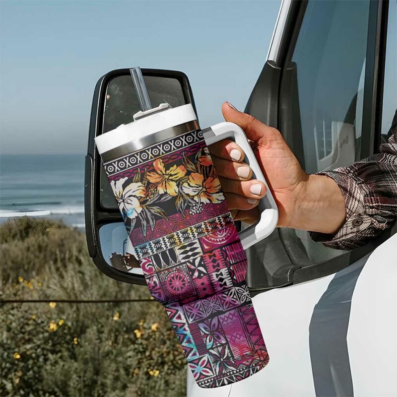 Pacific Hibiscus Tapa Tribal Vintage Pink Motif Custom Stanley Quencher 40oz Stainless Steel Tumbler With Handle - Threewoofs - Image 7