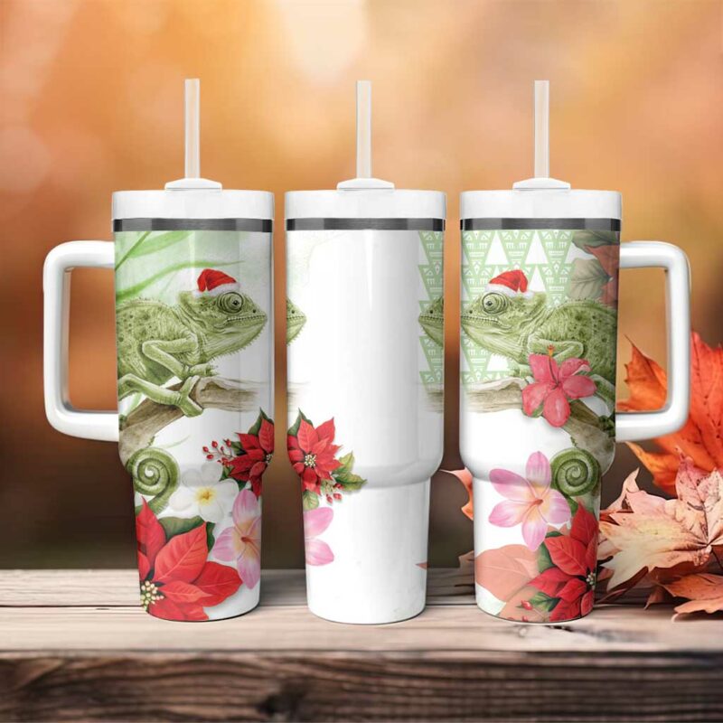 Pastel Green Hawaii Chameleon Christmas Mele Kalikimaka Kakau Watercolor Custom Stanley Quencher 40oz Stainless Steel Tumbler With Handle - Threewoofs - Image 4