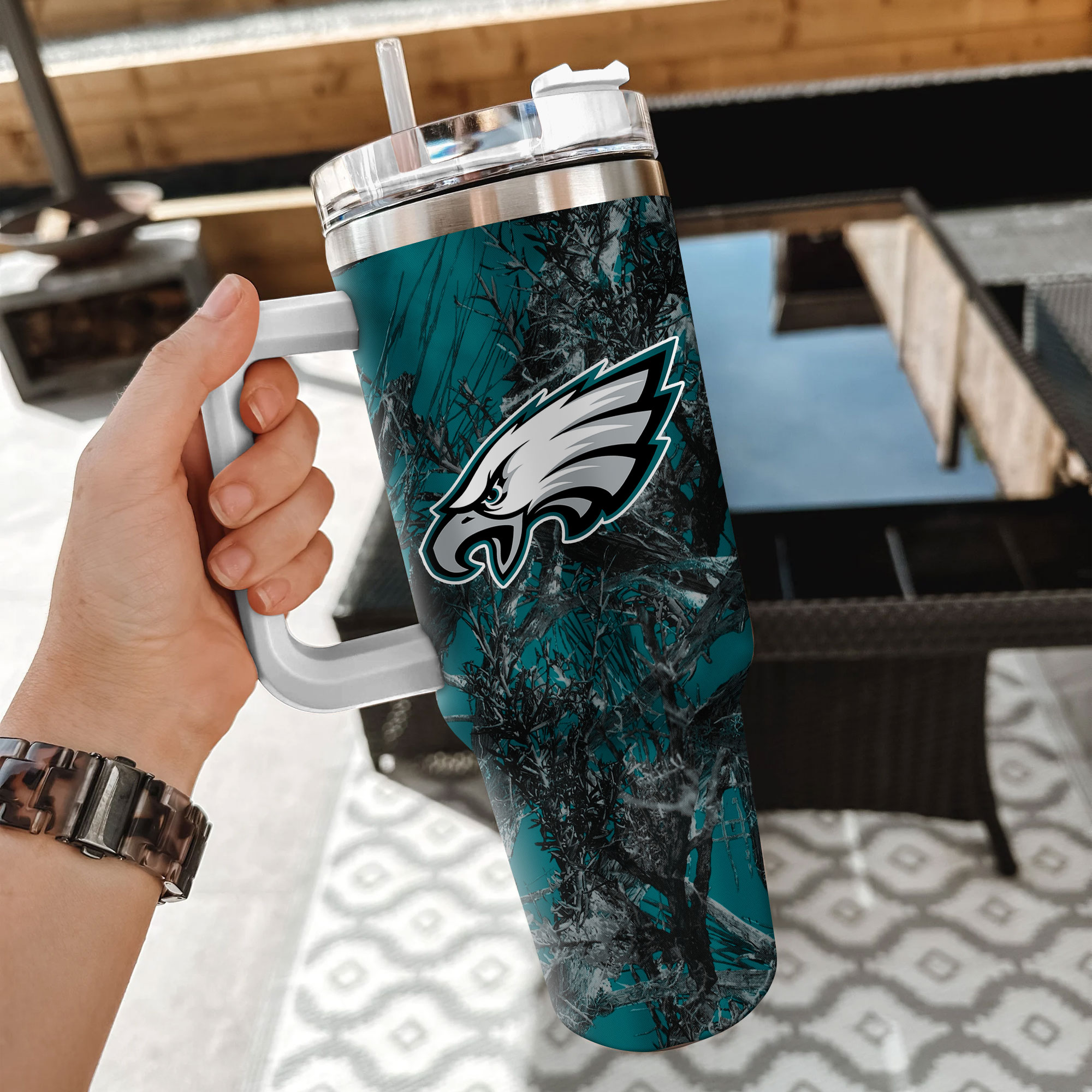 Philadelphia Eagles Camouflage Travel Mug with Handle & Straw - Show Your Team Spirit! - Image 2