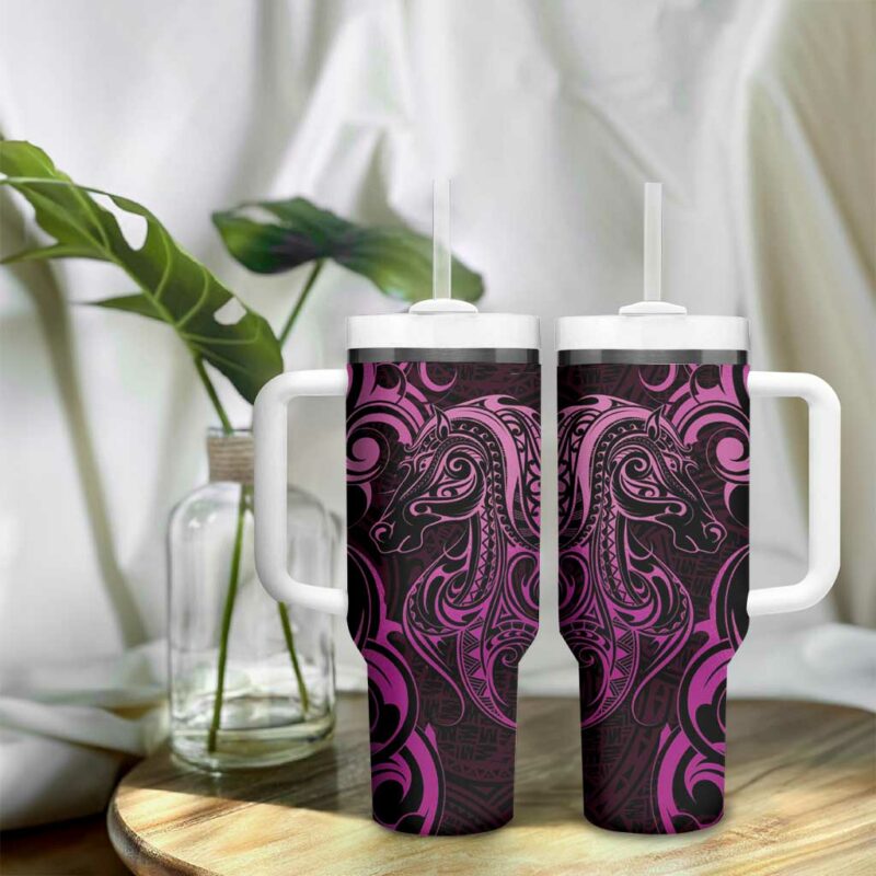 Pink Aoteara Horse Racing NZ Maori Custom Stanley Quencher 40oz Stainless Steel Tumbler With Handle - Threewoofs - Image 9