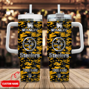 Customizable Stanley Tumbler with Team Design - Perfect Gift for Fans