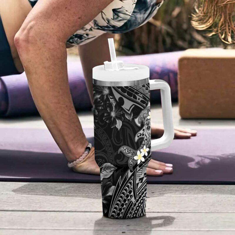Polynesia Hammerhead Shark Tropical Flowers Tribal Black Custom Stanley Quencher 40oz Stainless Steel Tumbler With Handle - Threewoofs - Image 6