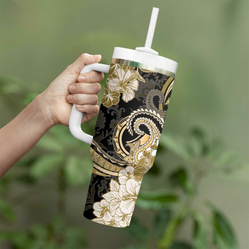 Polynesia Paisley Mix Gold Polynesian Custom Stanley Quencher 40oz Stainless Steel Tumbler With Handle - Threewoofs - Image 3