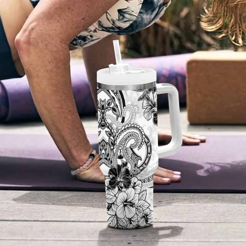 Polynesia Paisley Mix White Polynesian Custom Stanley Quencher 40oz Stainless Steel Tumbler With Handle - Threewoofs - Image 6