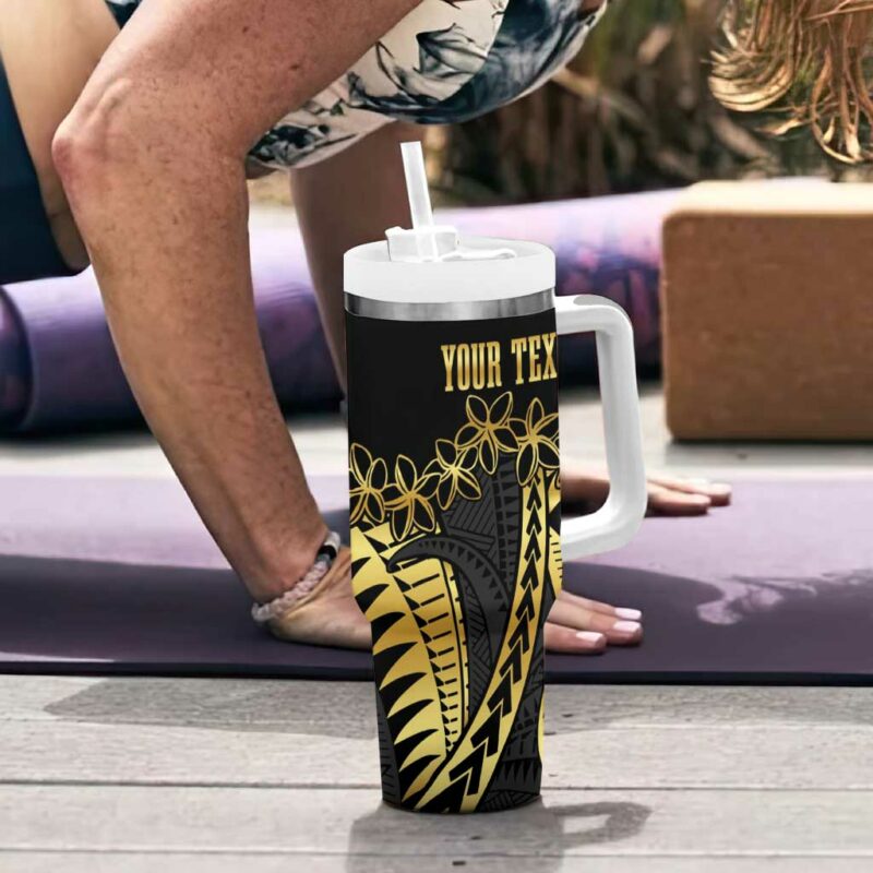Polynesia Plumeria Gold Custom Stanley Quencher 40oz Stainless Steel Tumbler With Handle - Threewoofs - Image 6