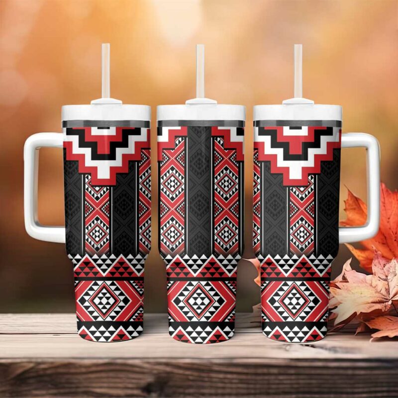 Red Taniko Aotearoa Niho Taniwha Mix Poutama Custom Stanley Quencher 40oz Stainless Steel Tumbler With Handle - Threewoofs - Image 4