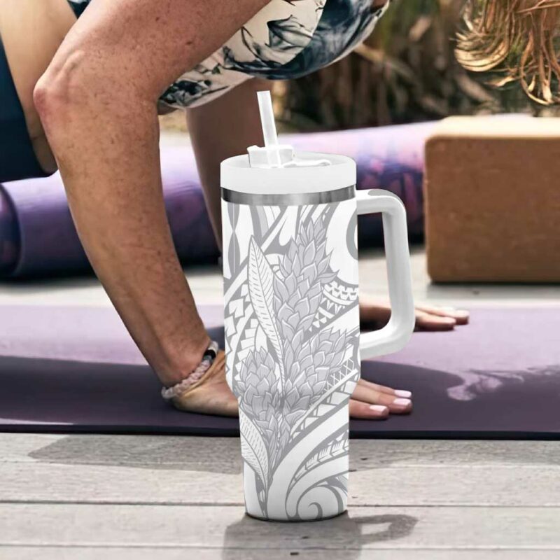 Samoa Lotu Tamaiti White Sunday Siapo With Teuila Torch Ginger Custom Stanley Quencher 40oz Stainless Steel Tumbler With Handle - Threewoofs - Image 6