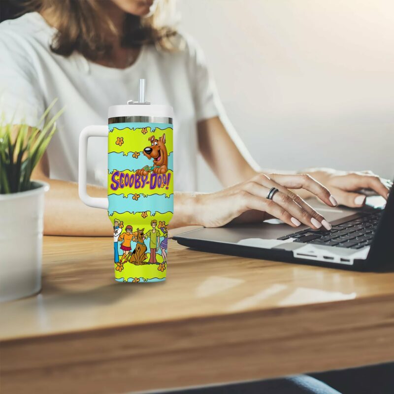 Scooby-Doo Cartoon Custom Stanley Quencher 40oz Stainless Steel Tumbler With Handle - Threewoofs - Image 3