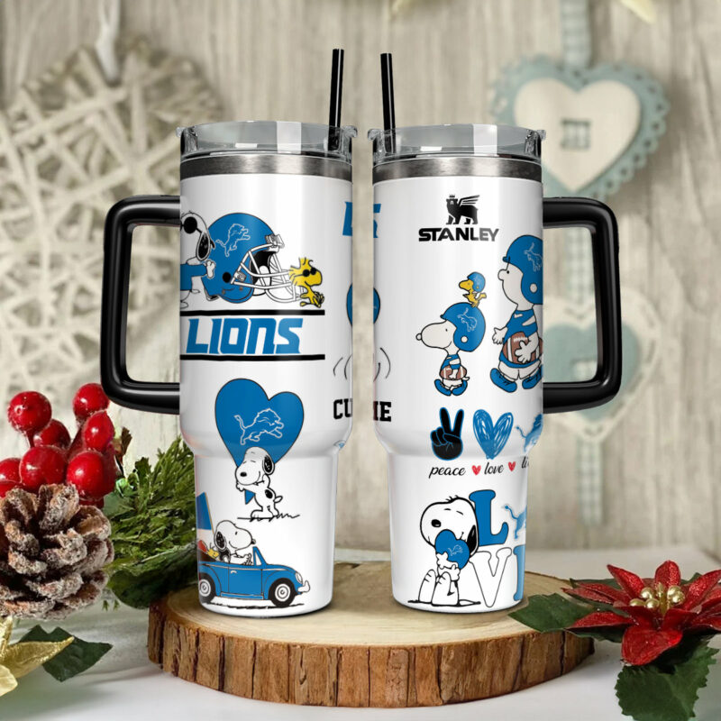 Snoopy PeanuTaylor Swift Football Cartoon Custom Stanley Quencher 40oz Stainless Steel Tumbler With Handle - Threewoofs - Image 2
