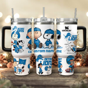 Snoopy PeanuTaylor Swift Football Cartoon Custom Stanley Quencher 40oz Stainless Steel Tumbler With Handle - Threewoofs