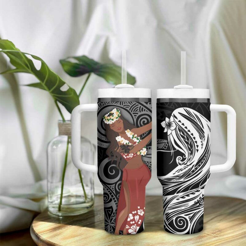 Tahiti Islands Polynesian Plumeria Tahitian Vahine ‚ÄòOte‚Äôa Black Custom Stanley Quencher 40oz Stainless Steel Tumbler With Handle - Threewoofs - Image 9