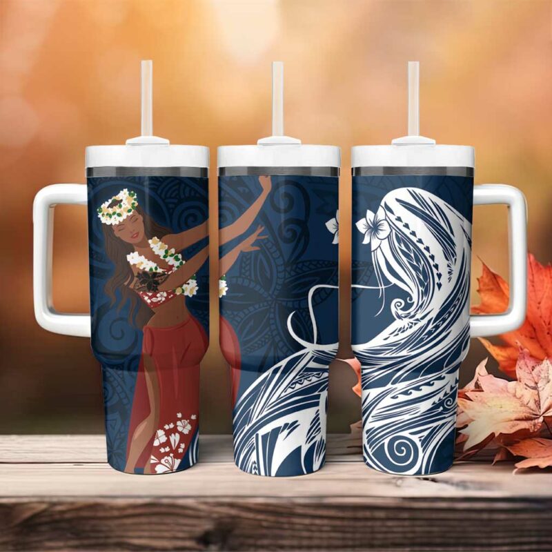 Tahiti Islands Polynesian Plumeria Tahitian Vahine ‚ÄòOte‚Äôa Navy Blue Custom Stanley Quencher 40oz Stainless Steel Tumbler With Handle - Threewoofs - Image 4