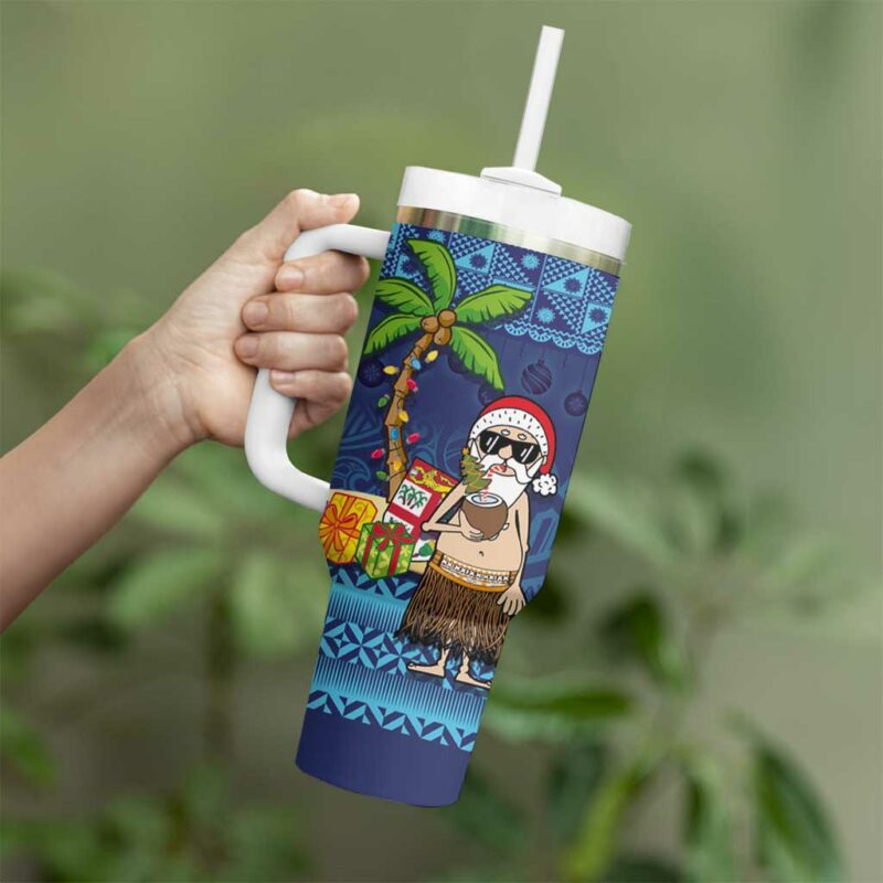 The Funny Santa Wears Sulu Christmas Fijian Christmas Palm Tree Custom Stanley Quencher 40oz Stainless Steel Tumbler With Handle - Threewoofs - Image 3