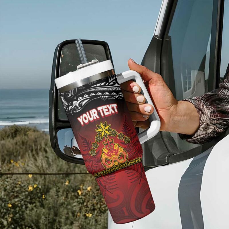 The Kingitanga Maori King Movement Ko Te Mana Motuhake Emblem Custom Stanley Quencher 40oz Stainless Steel Tumbler With Handle - Threewoofs - Image 7
