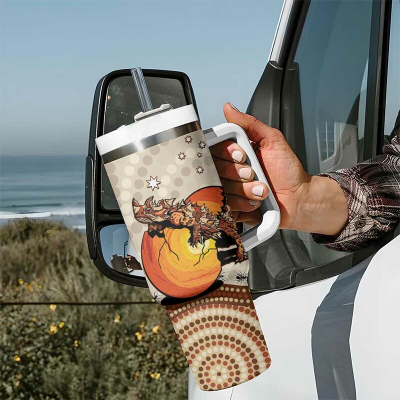 Thorny Devil Australia Baby Moloch Horridus With Ants ‚Äì Aboriginal Art Custom Stanley Quencher 40oz Stainless Steel Tumbler With Handle - Threewoofs - Image 7