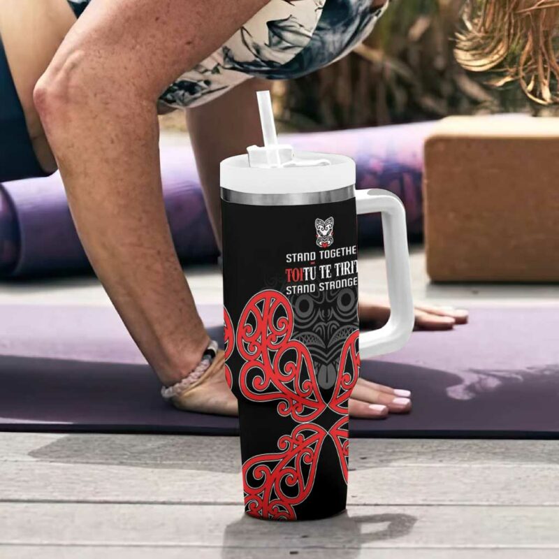 Toitu Te Tiriti 1840 Aotearoa Stand Together Stand Stronger Custom Stanley Quencher 40oz Stainless Steel Tumbler With Handle - Threewoofs - Image 6