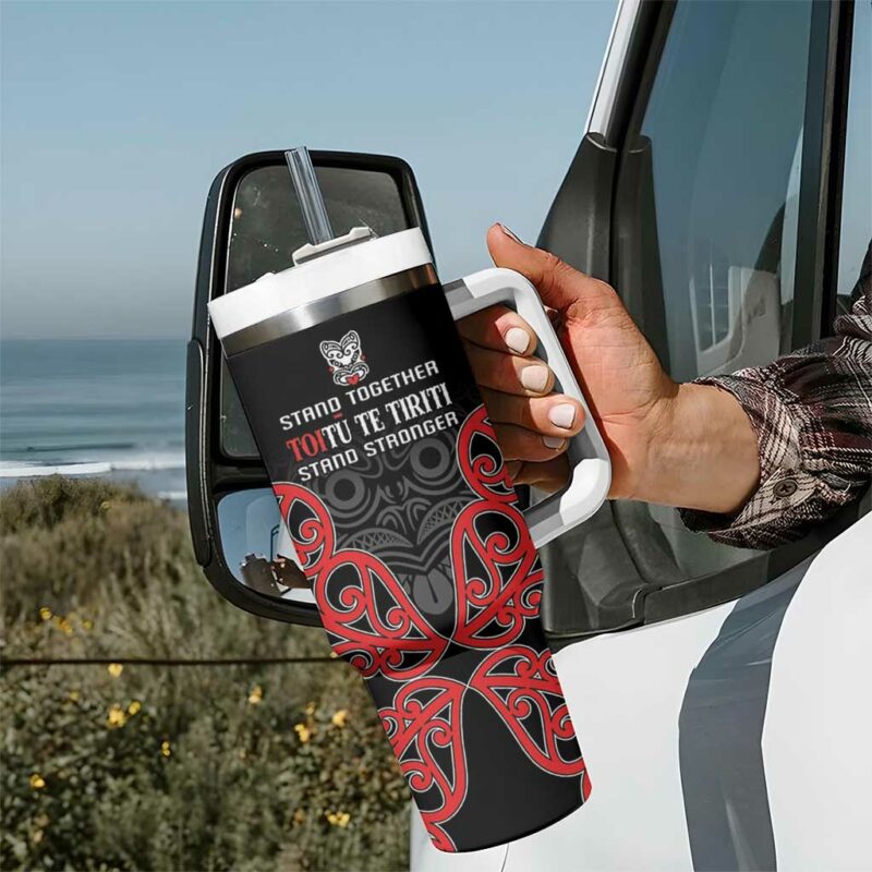 Toitu Te Tiriti 1840 Aotearoa Stand Together Stand Stronger Custom Stanley Quencher 40oz Stainless Steel Tumbler With Handle - Threewoofs - Image 7