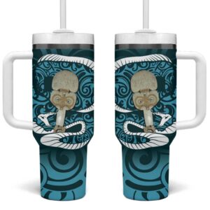 Turquoise New Zealand Eel Aotearoa Maori Tuna With Kotiate Weapon Custom Stanley Quencher 40oz Stainless Steel Tumbler With Handle - Threewoofs