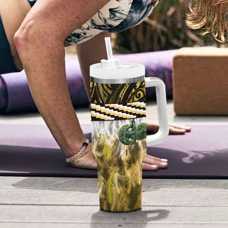 Yellow Traditional Cloak Aotearoa Custom Stanley Quencher 40oz Stainless Steel Tumbler With Handle - Threewoofs - Image 6