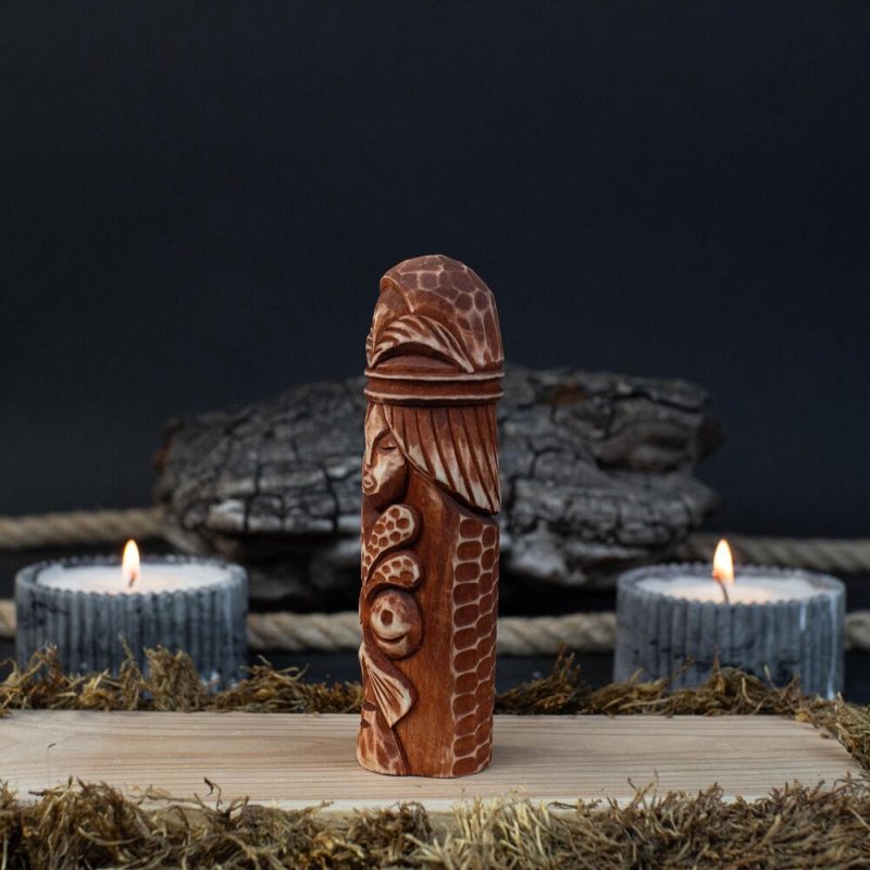 Skadi, Goddess Of Independence & Cold Winter, 6 Inches, Red Handmade Wooden Norwegian Totem, Nordic Altar Piece, Perfect Winter Gift For Her - Image 3