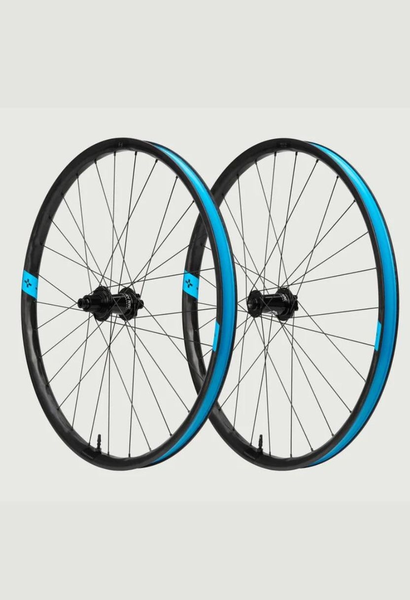 What are the benefits of investing in the best MTB wheels for mountain biking?