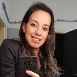 Cintia Porto Oliveira