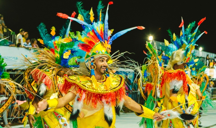 Desfile das Escolas de Samba fortalece a tradição do carnaval de Campo Grande
