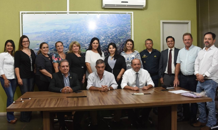 Com união e empenho de autoridades, Sala Lilás chega a Maracaju em Junho e trará benefícios para mulheres do município.