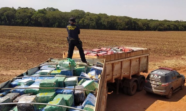 Justiça do MS condena traficantes das 33 toneladas de maconha apreendidas em Maracaju a 56 anos de prisão.