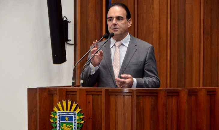 Governo sanciona Lei de Felipe Orro que aumenta segurança em parques infantis
