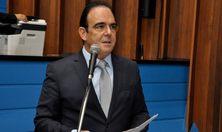 Felipe Orro solicita aumento da margem para empréstimo consignado