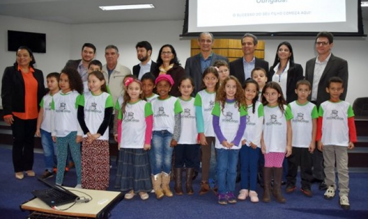 Escola do Sesi de Maracaju e Sicredi vão levar ensino de robótica a escola pública