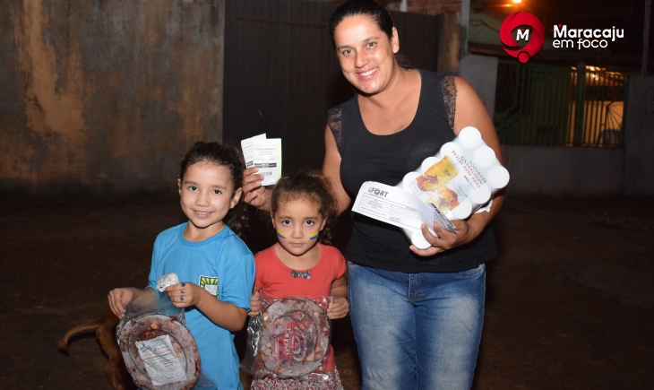 ‘EFORT’, ‘Supermercados Estrela’, ‘Julinho Som’ e ‘Maracaju em Foco’ entregam mais de 700 reais em prêmios para maracajuense na Promoção Especial da Festa da Linguiça de Maracaju. Leia.