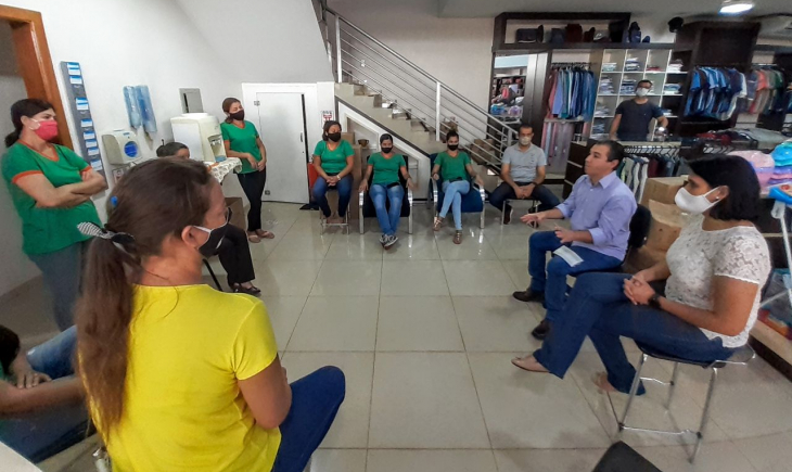 Thiago Caminha apresenta entre suas propostas de plano de governo a valorização e desenvolvimento do comércio local de Maracaju.