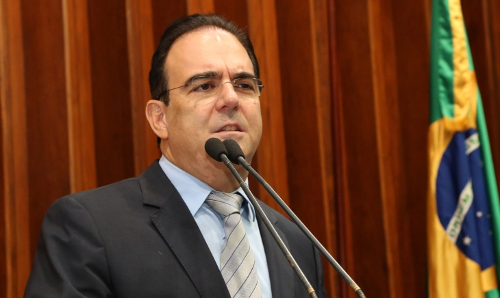 Felipe Orro solicita Campus da Uems para Caracol
