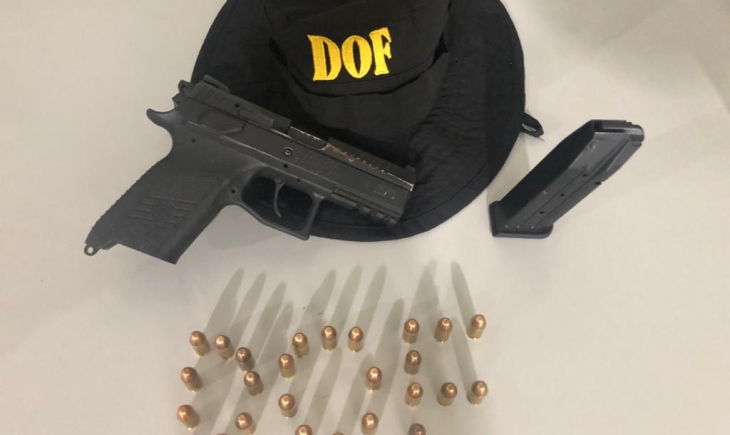 DOF prende homem com pistola com numeração raspada próximo a Vila União, em Deodápolis