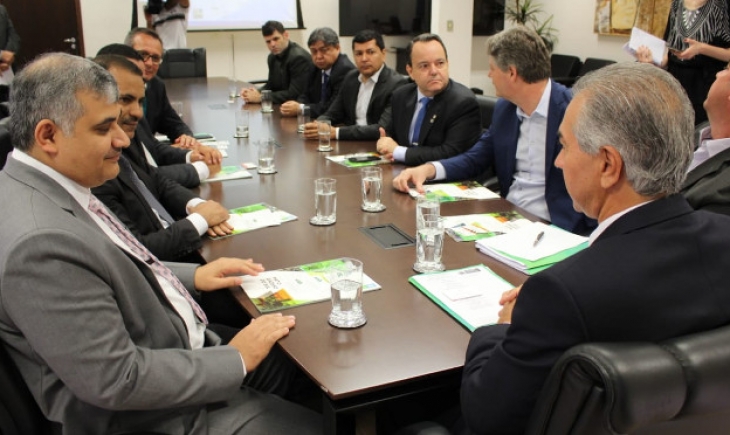 Em reunião com Reinaldo Azambuja, árabes manifestam interesse na importação de produtos do agronegócio