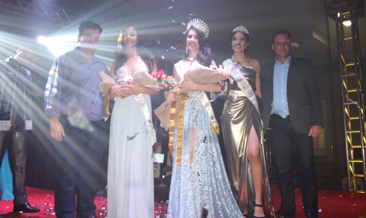 Vereadores Hélio Albarello e Robert Ziemann prestigiam Concurso Miss Maracaju 2017.