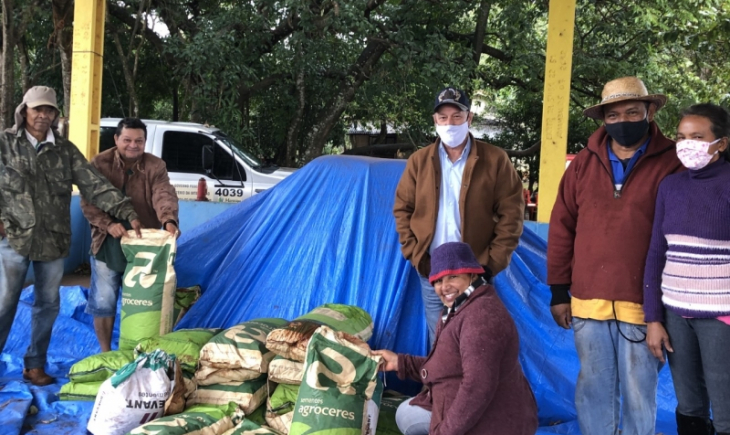 Maracaju: Quilombo São Miguel recebe doação de sementes de milho. Saiba mais.