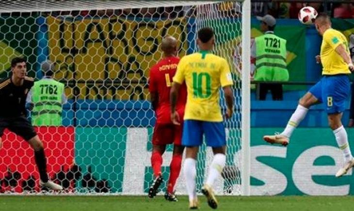 Brasil perde, está fora da Copa e o sonho do hexa fica para 2022