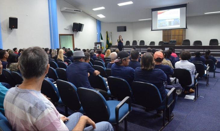 1º Worshop da Assistência Social apresenta trabalhos desenvolvidos em Maracaju.