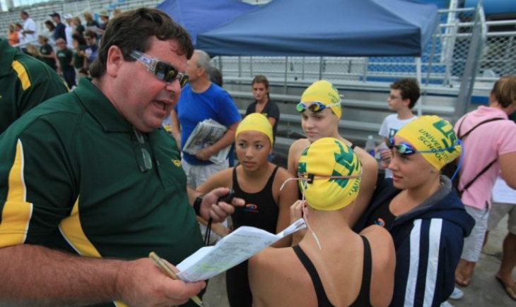 Ex-técnico da seleção brasileira, Alex Pussieldi ministra clínica de natação em Campo Grande