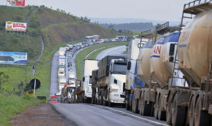 Pesquisa revela melhora na sinalização de rodovias no Brasil