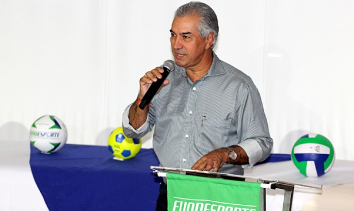 Reinaldo Azambuja defende esporte como ferramenta social em fórum que debate políticas públicas para o setor